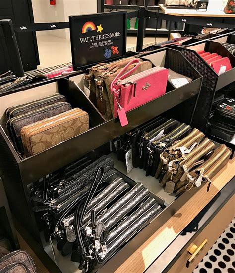 coach factory outlet store prices